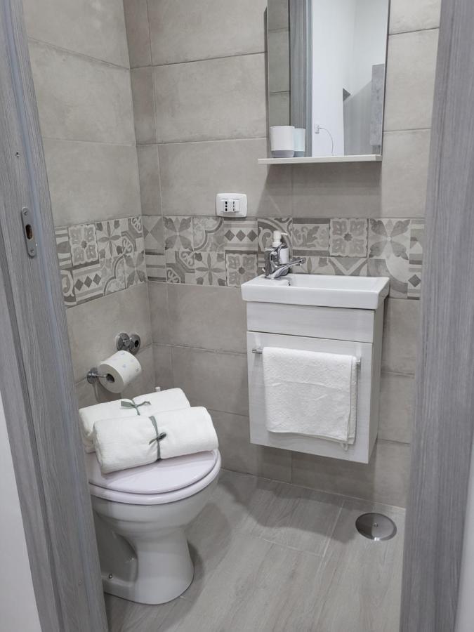 Napul'E 1 Appartement Napels Buitenkant foto