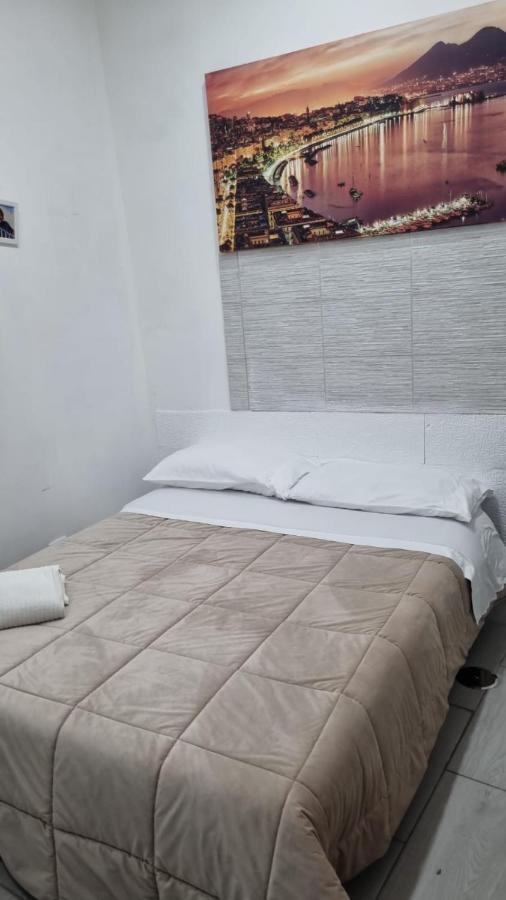 Napul'E 1 Appartement Napels Buitenkant foto